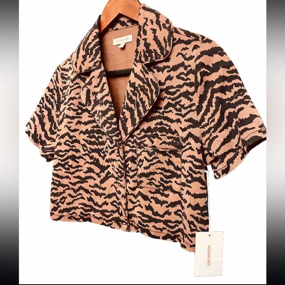 NWT Good American Animal Print Button Up Shirt Top poplin collar SZ 1 small